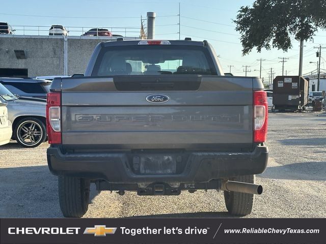 Used 2022 Ford F250 XL w/ Power Equipment Group RWD image 5