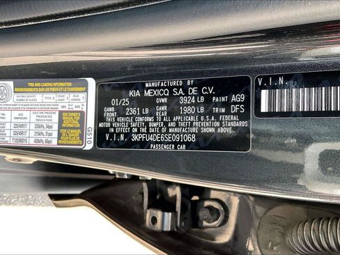 Used 2025 Kia K4 EX FWD image 34