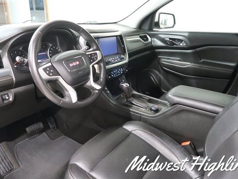 Used 2018 GMC Acadia SLT AWD/4WD image 19
