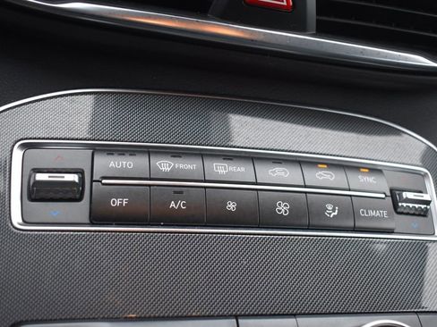 Used 2021 Hyundai Santa Fe SEL w/ Convenience Package image 28