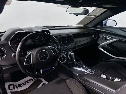 Used 2021 Chevrolet Camaro LT image 20