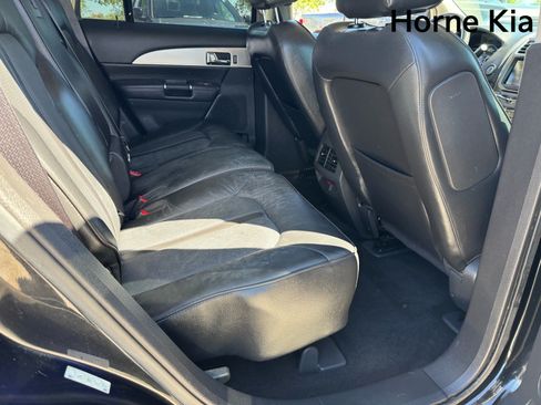 Used 2013 Lincoln MKX AWD image 28