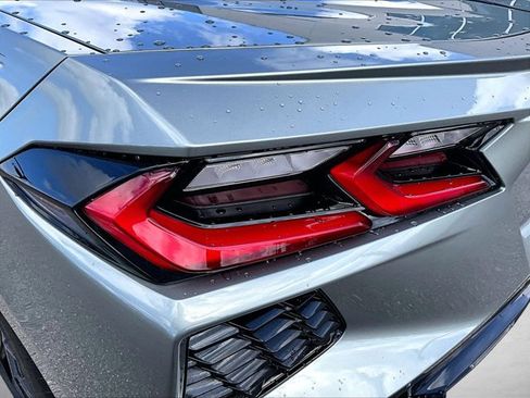 Used 2024 Chevrolet Corvette Stingray Convertible w/ 1LT RWD image 28