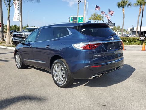 Used 2022 Buick Enclave Essence w/ Experience Buick Package image 7