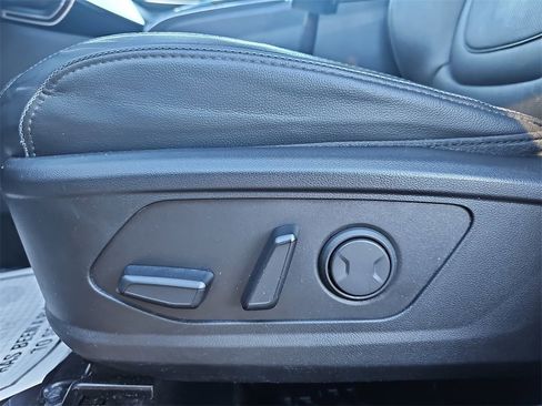 Used 2023 Hyundai Tucson Limited image 28