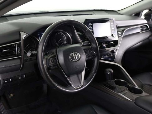 Used 2022 Toyota Camry SE FWD image 22