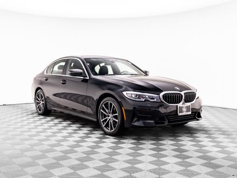 Used 2021 BMW 330i xDrive Sedan w/ Convenience Package AWD/4WD image 9