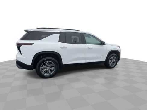New 2025 Chevrolet Traverse LT w/ Driver Confidence Package image 23