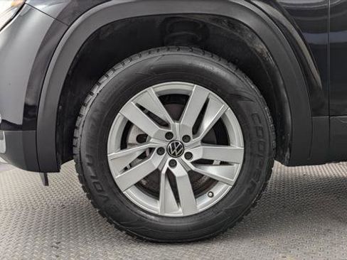 Used 2021 Volkswagen Atlas S image 31