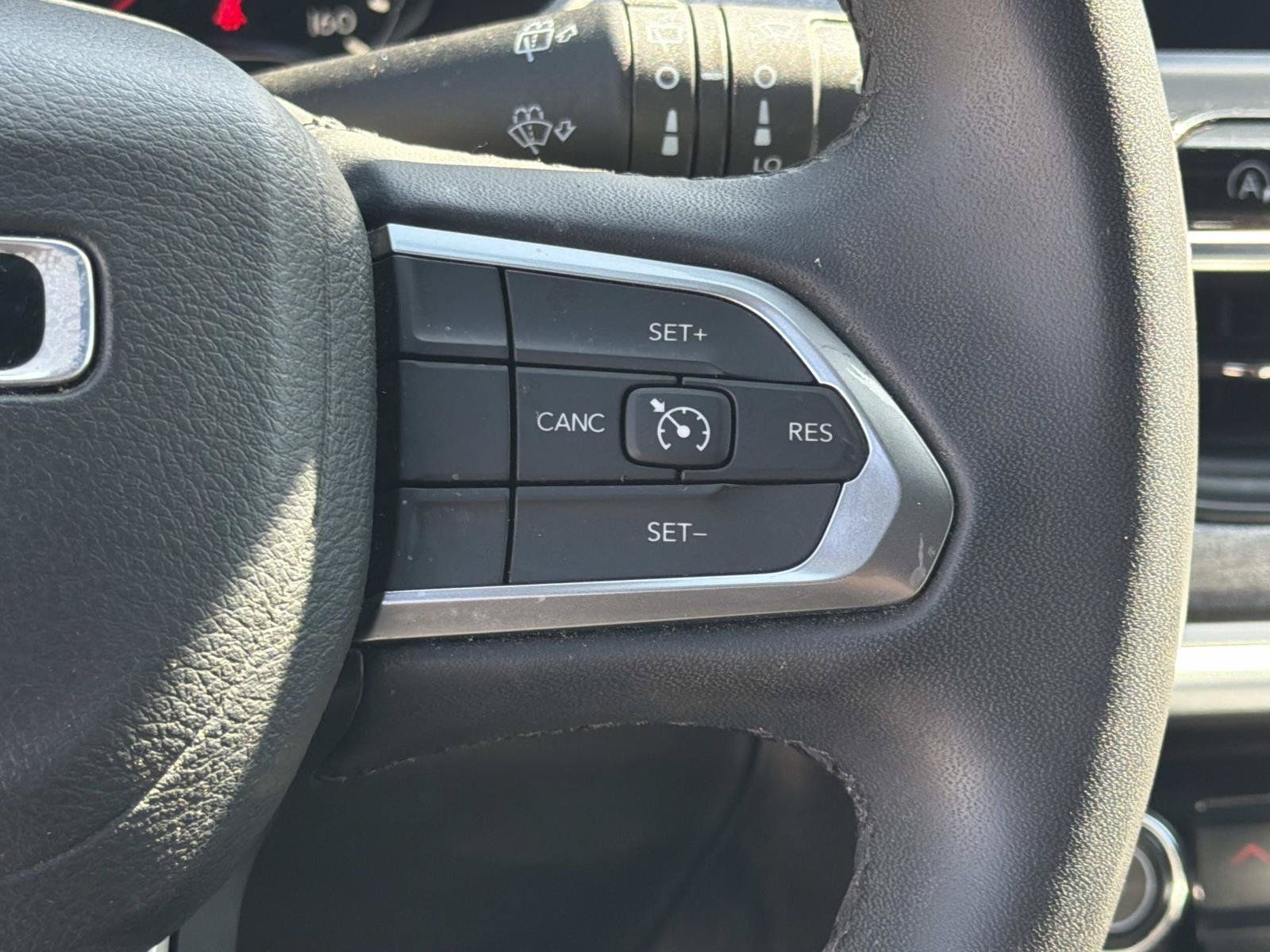 Used 2024 Jeep Compass Latitude AWD/4WD image 10