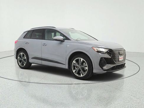 Used 2023 Audi Q4 e-tron Prestige w/ Black Optic Package AWD/4WD image 3