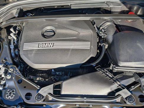 Used 2025 BMW X2 xDrive28i w/ Technology Package image 16