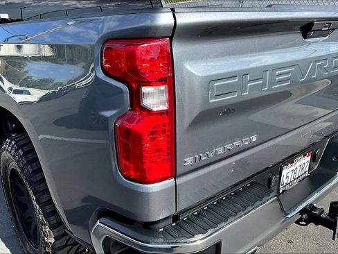 Used 2019 Chevrolet Silverado 1500 LT w/ All-Star Edition AWD/4WD image 21