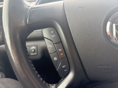 Used 2016 Buick Enclave Premium AWD/4WD image 16
