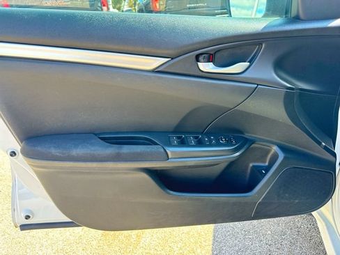 Used 2019 Honda Civic LX image 20