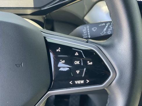 Certified 2023 Volkswagen ID.4 Pro RWD image 10