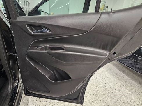 Used 2021 Chevrolet Equinox LT image 28