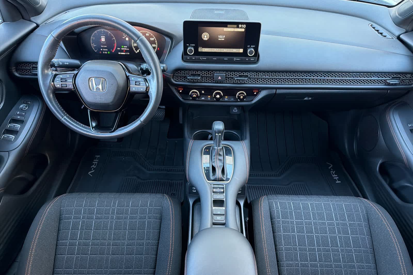 Used 2024 Honda HR-V Sport image 3