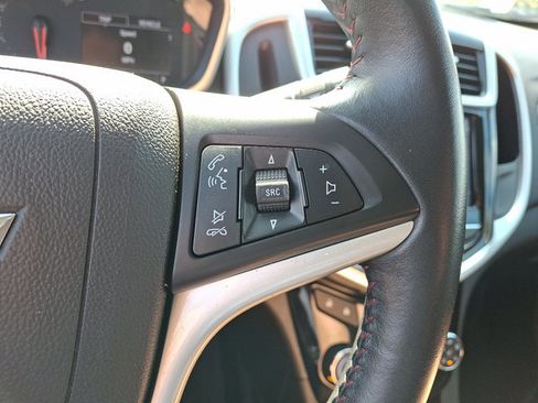 Used 2020 Chevrolet Sonic LT w/ Convenience Package FWD image 22