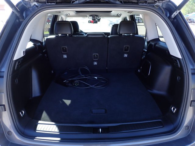 Used 2023 Jeep Grand Cherokee 30th Anniversary AWD/4WD image 8