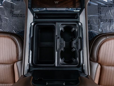 Used 2026 Ford F450 King Ranch w/ Chrome Package image 27