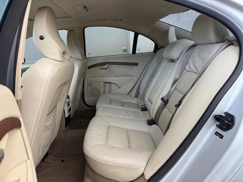 Used 2010 Volvo S80 3.2 image 24
