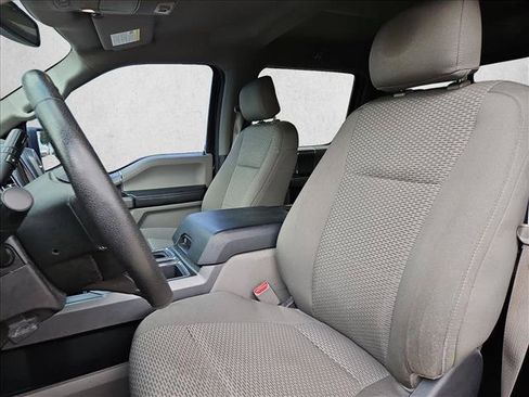 Used 2015 Ford F150 XLT w/ Equipment Group 302A Luxury AWD/4WD image 14