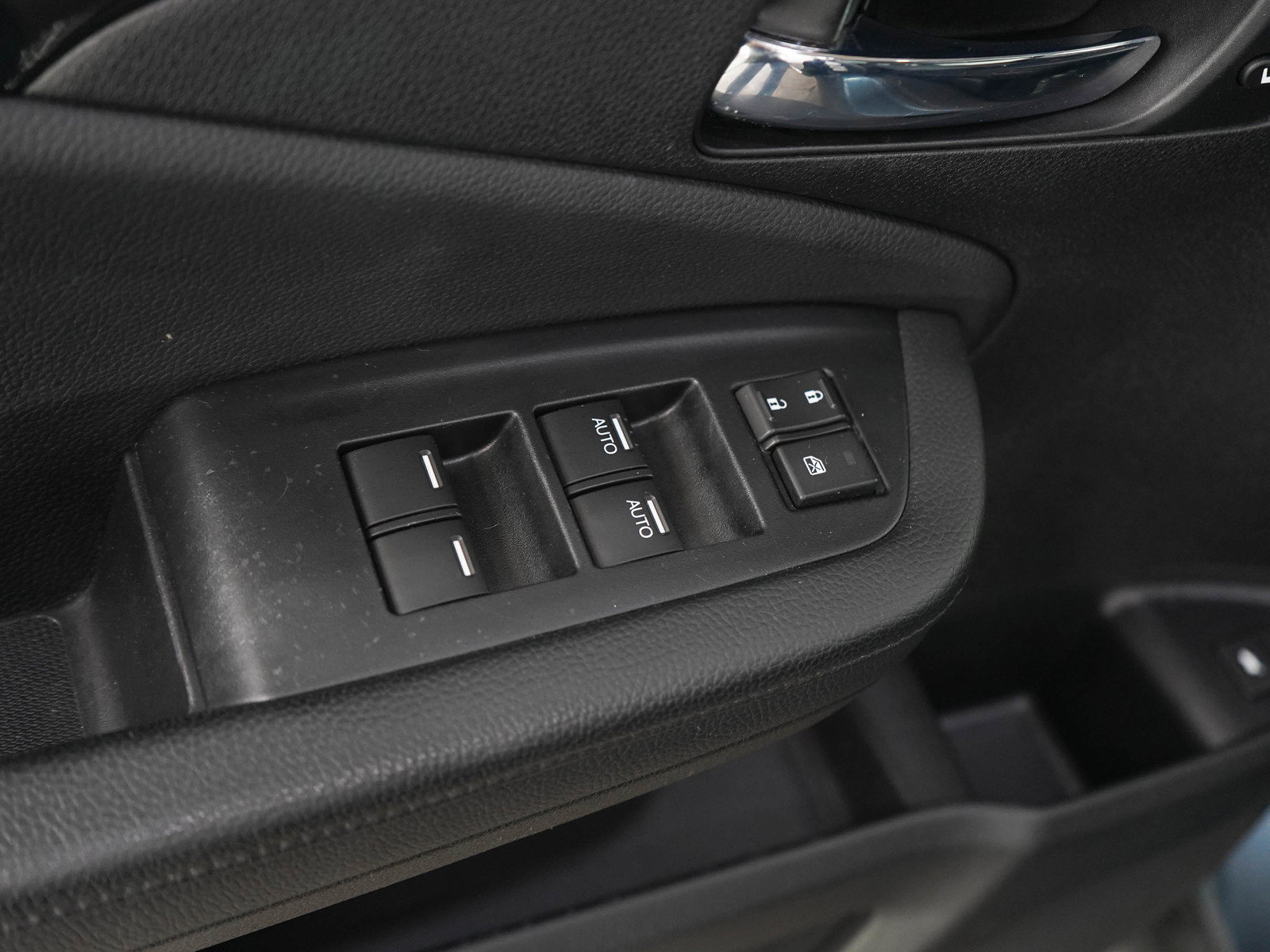 Used 2021 Honda Pilot Touring image 22
