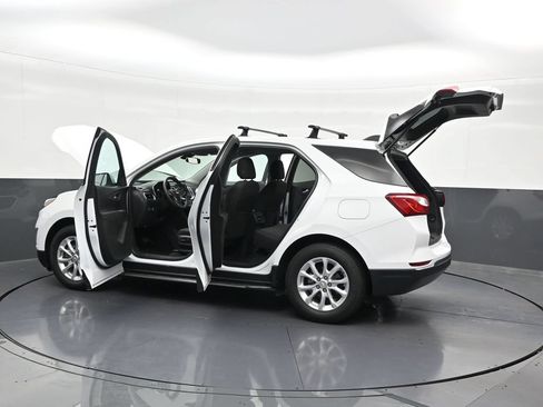 Used 2019 Chevrolet Equinox LT w/ LPO, Hit The Road Package FWD image 34