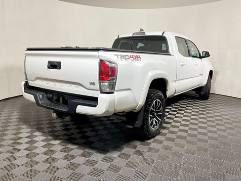 Used 2020 Toyota Tacoma TRD Sport image 15