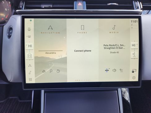 Used 2026 Land Rover Range Rover Velar S image 17