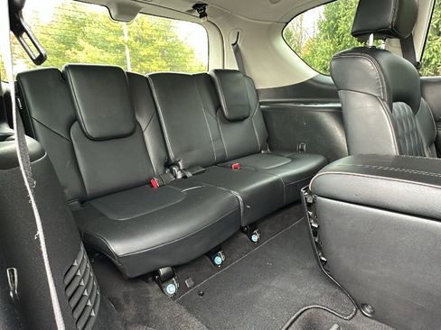 Used 2021 Nissan Armada Platinum w/ Captain's Chairs Package image 27