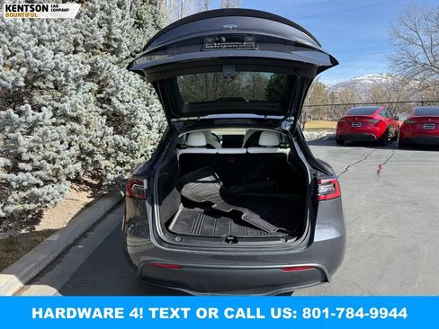 Used 2023 Tesla Model Y Long Range AWD/4WD image 34