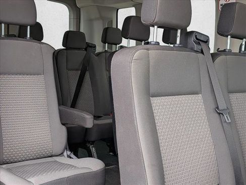 Used 2019 Ford Transit 350 XL image 14