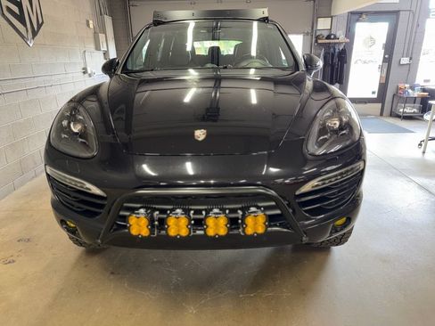 Used 2013 Porsche Cayenne Diesel AWD/4WD image 3