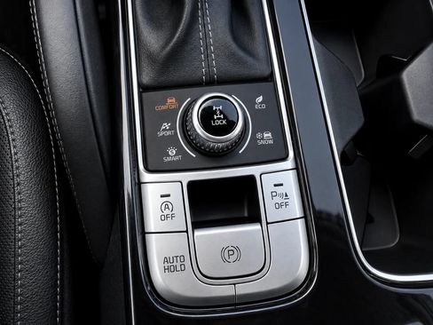 Used 2022 Kia Telluride EX w/ EX Premium Package AWD/4WD image 19
