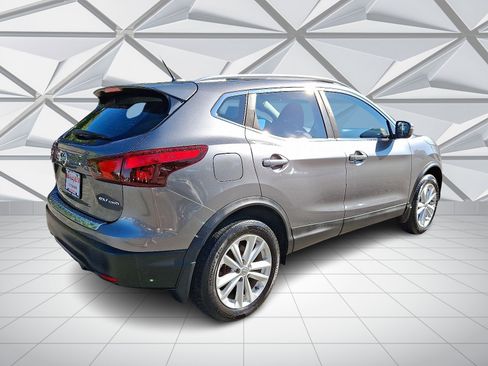 Used 2017 Nissan Rogue Sport SV image 11