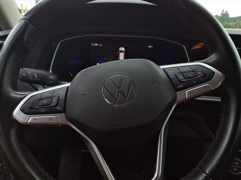 Used 2022 Volkswagen Jetta SE image 11