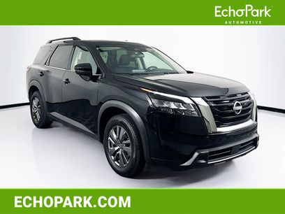 Used 2025 Nissan Pathfinder SV