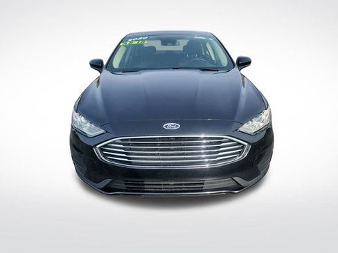 Used 2020 Ford Fusion SE image 8