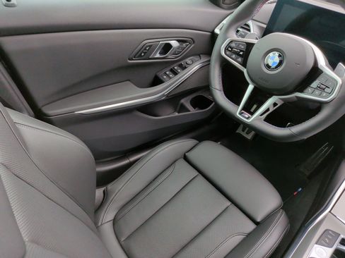 Used 2025 BMW M340i w/ Premium Package image 35