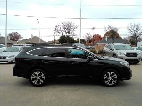 Used 2020 Subaru Outback Limited image 5