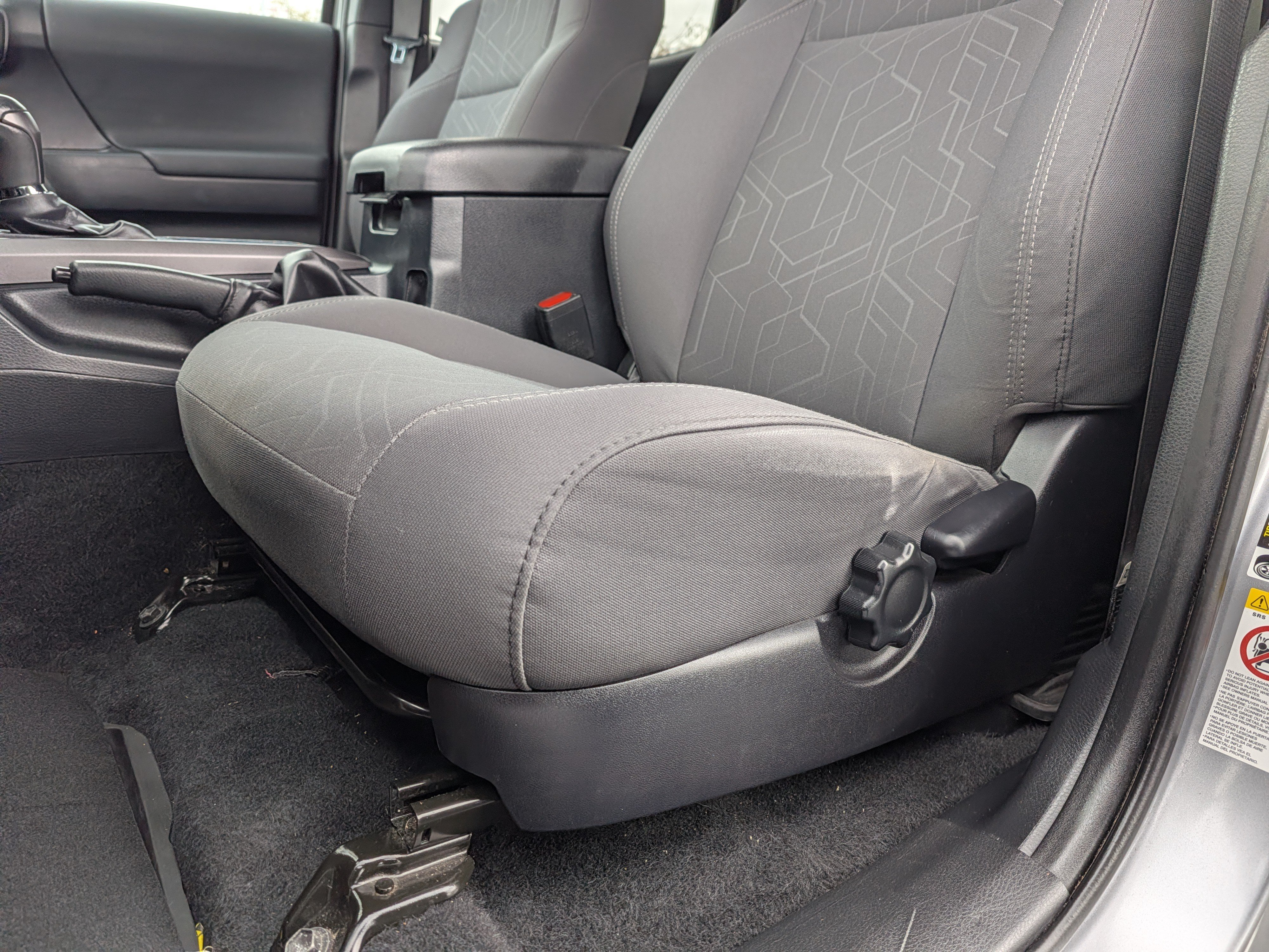 Used 2019 Toyota Tacoma TRD Sport w/ Technology Package AWD/4WD image 17