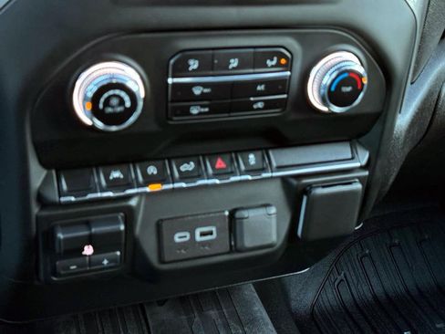 Used 2024 GMC Sierra 1500 Pro w/ Graphite Edition image 22