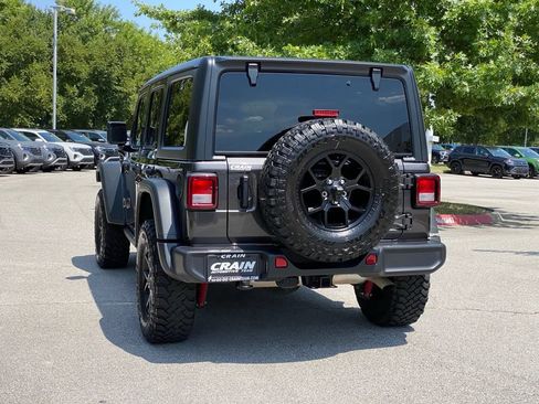 Used 2025 Jeep Wrangler Unlimited Sport AWD/4WD image 5