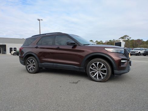 Used 2020 Ford Explorer ST w/ Premium Technology Package image 1