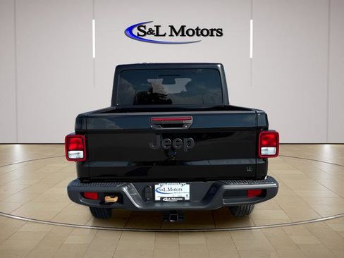 New 2026 Jeep Gladiator Sport AWD/4WD image 6