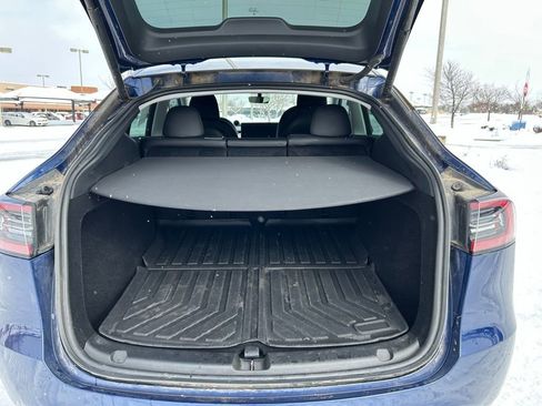 Used 2023 Tesla Model Y Long Range image 26