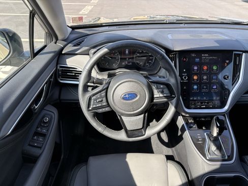 Used 2025 Subaru Outback Onyx Edition image 14