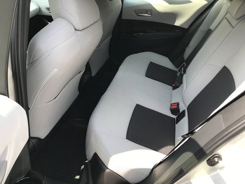 Used 2024 Toyota Corolla SE w/ SE Package FWD image 27